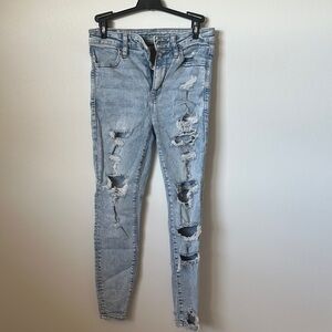 American Eagle Outfitters Light Blue Distressed Skinny Jeans